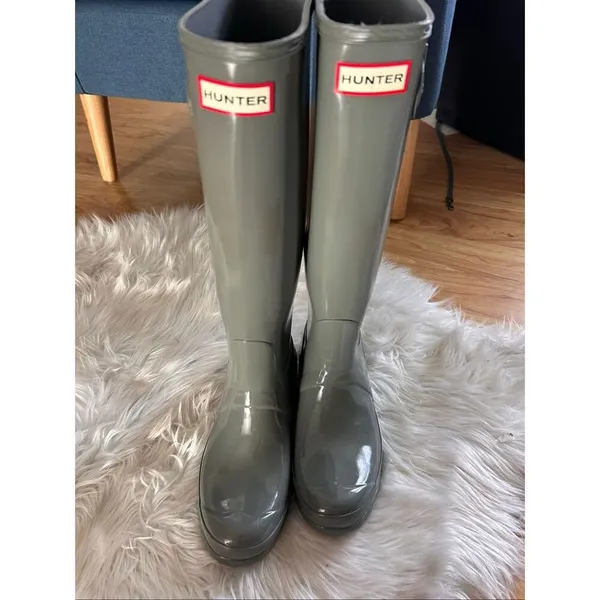 Hunter Original Tall Gloss Women's Rain Boots Gray size 8 - Image 3
