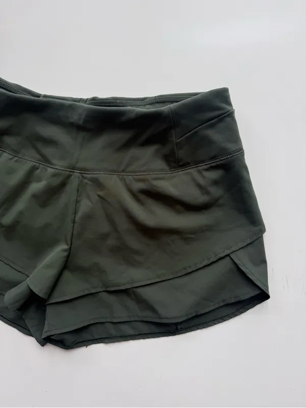 CALIA Kick It Up Performance Shorts Size Medium Green - Image 3