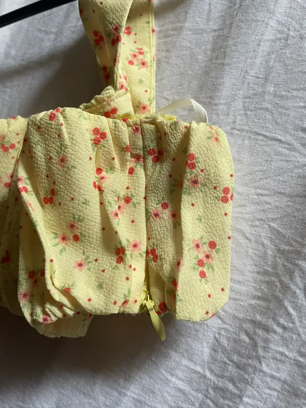 Princess Polly Lily Top Yellow - Image 4