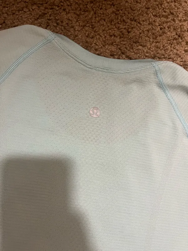 Lululemon Swiftly Short Sleeve - Image 3
