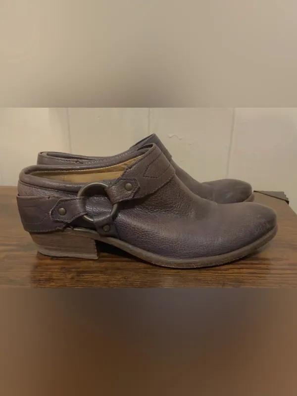 Frye Carson Harness Mules US Size7.5 Plum/Purple Leather Womens Shoes - Image 7