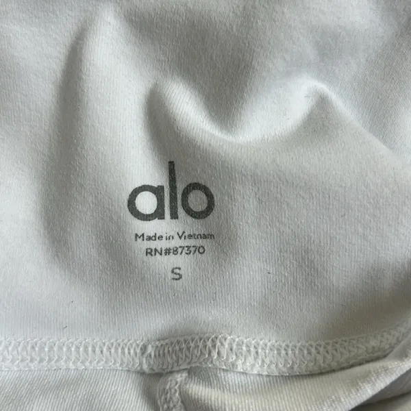 Alo capri leggings - Image 5