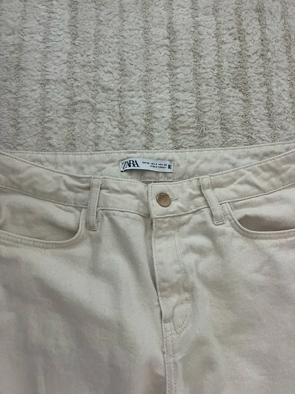 ZARA Low rise tan cargo pant - Image 4