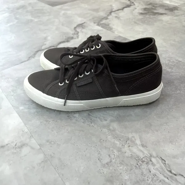 Superga Womens 41 1/2 or 8.5‎ or Mens 10 Grey Shoes Sneaker Skate Casual - Image 4