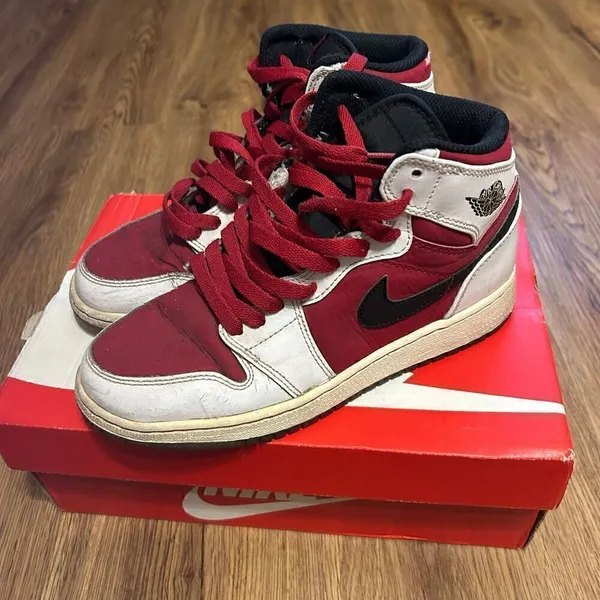 NIKE air jordan 1 retro carmine mid top shoes sneakers women’s 6 = 4.5Y - Image 6