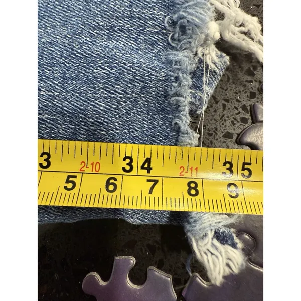 Mother The Insider Crop Step Chew in Dancing on Coals Distressed Blue Jeans Sz26 - Image 10