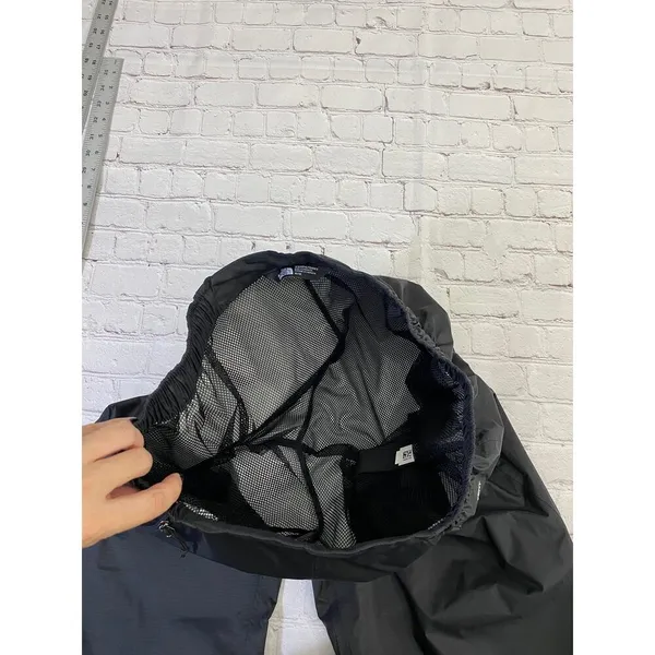 Women’s the north face wind breaker pants - Image 11