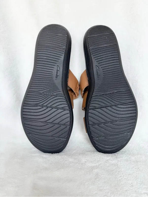 NWOT Clarks Collection Women’s Brown Woven Adjustable Comfort Sandals Size 7 M - Image 11