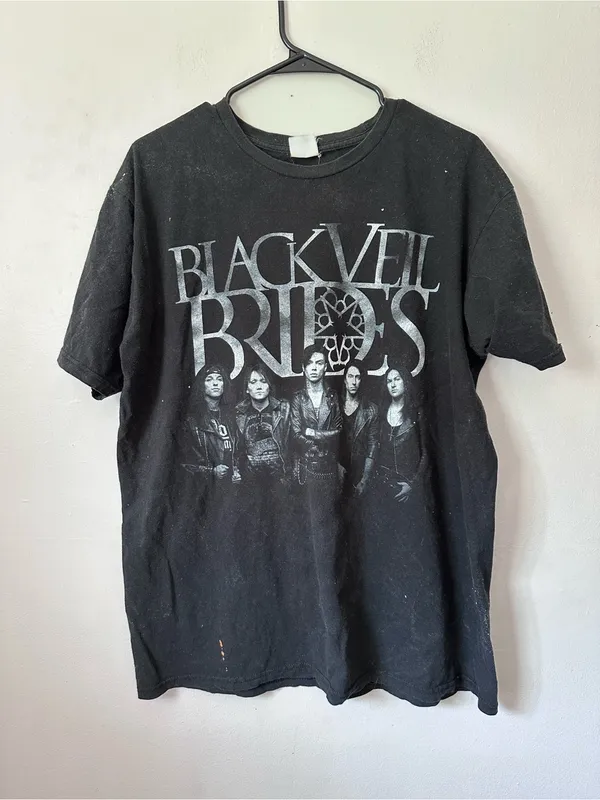Black Band Logo Graphic Tee - Image 4