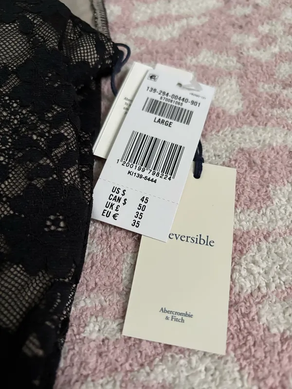 Abercrombie Bra Free Lace Top - Image 2