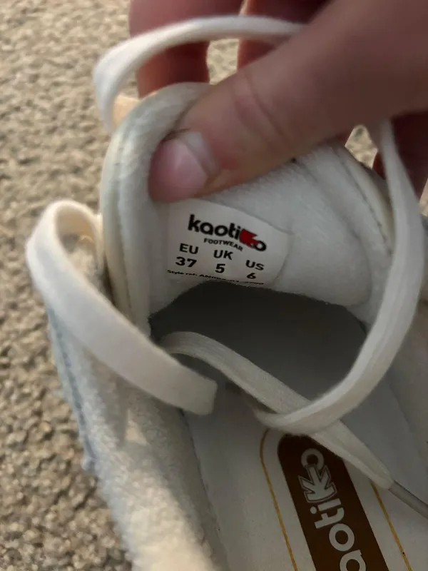 Kaotiko Off white High Top Sneakers - Image 9