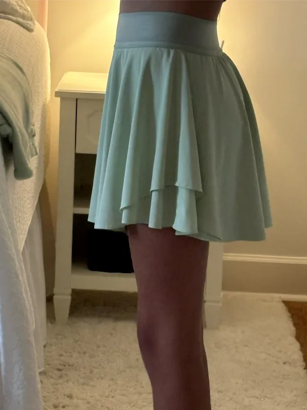 Lululemon Court Rival Skirt  - Image 3
