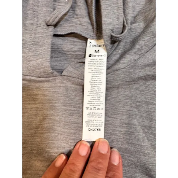 Halara NWT Sleeveless Cropped Hoodie Heather Gray Athletic Tank M - Image 3