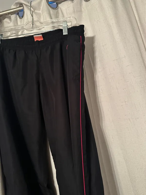 Nike Dri-Fit Sweatpants - Image 2