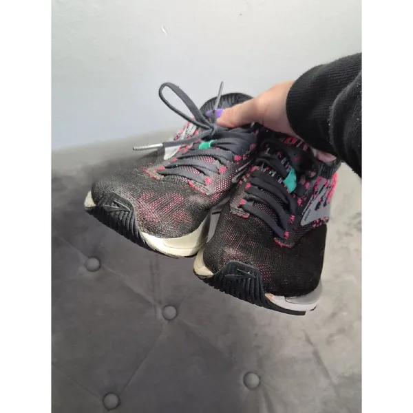 Brooks Women’s Sneakers Size 7 Black & Pink Running Shoes - Image 5