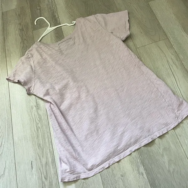 American Eagle Tshirt vneck sequin embroidered short sleeve womens Purple xlarge - Image 4