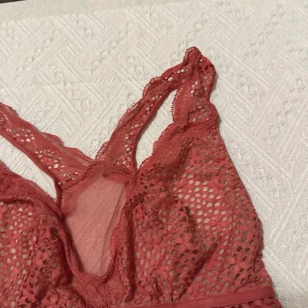 Victoria’s Secret Pink Lace Racer back Bralette Women’s Sz M Medium NWOT - Image 4