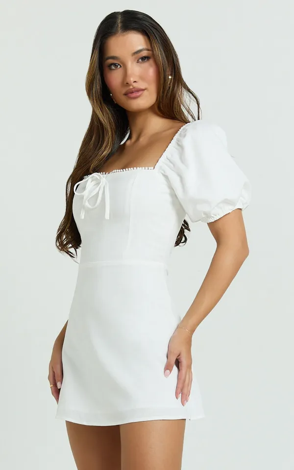 New Showpo Jules Mini Puff Sleeve Square Neck Fit & Flare Dress Size Small - Image 4