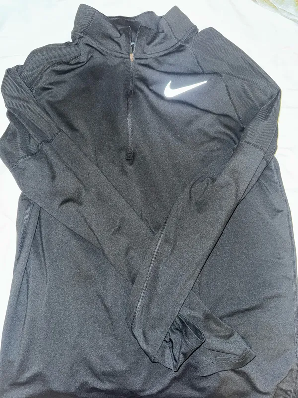 Nike Quarter-Zip Dri-Fit - Image 2