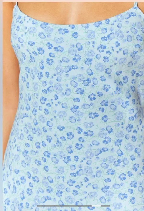 Beginning Boutique Renesmee Blue Floral Print Maxi Dress - Image 3