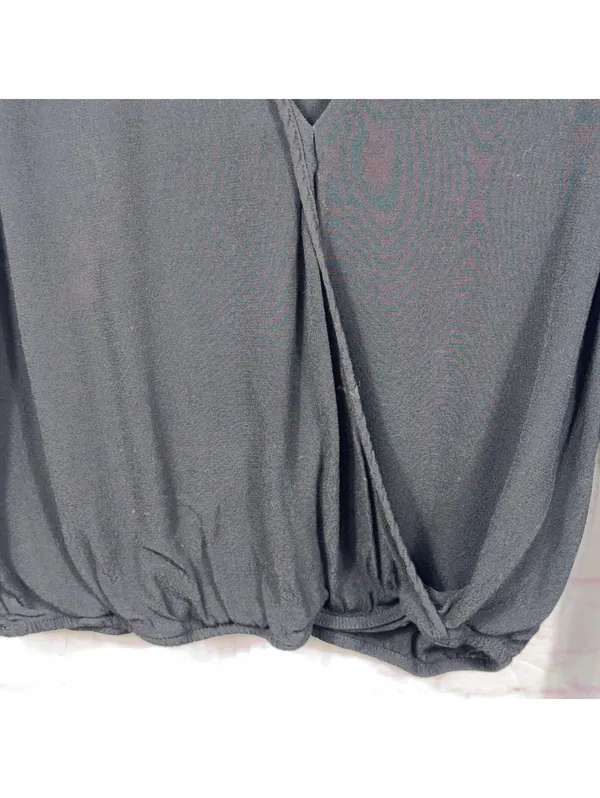 Forever 21 Medium Black Long Sleeve Blouse - Image 2