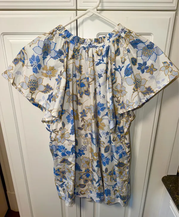 Gap Women’s Medium Summer Top  - Image 3