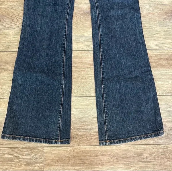 Seven7 Blue Flare Jeans - Image 4