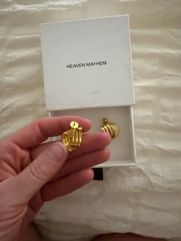 Heaven mayhem earrings Gold - Image 3