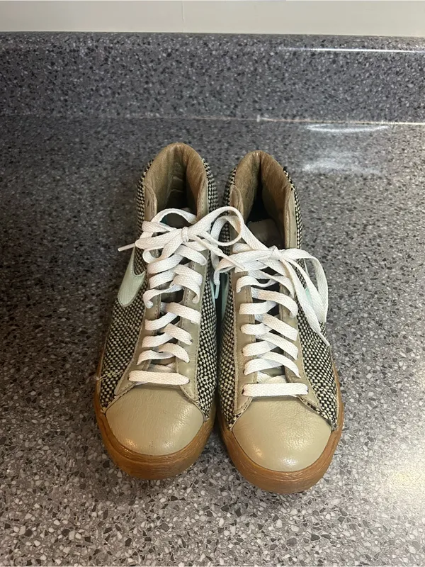 Nike Retro Vintage Blazers Women's Mid-Top Sneakers in Beige & Mint - Image 5