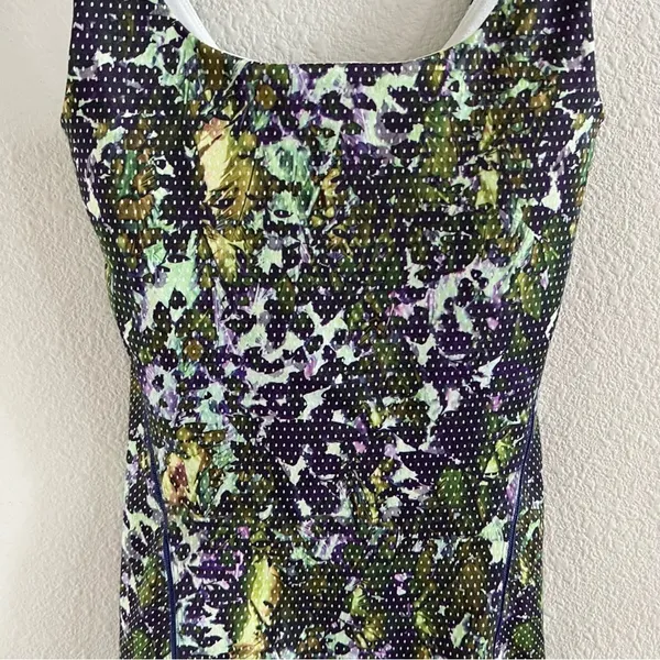 Lululemon Active Tank Top Shelf Bra Floral Sport Backdrop Iris 4 - Image 3