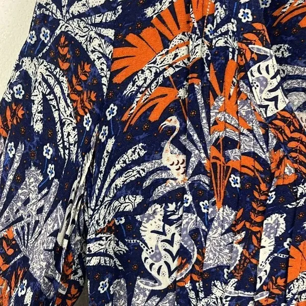 Anthropologie Maeve Cathy pleated v-neck jungle bird print blouse - Image 5