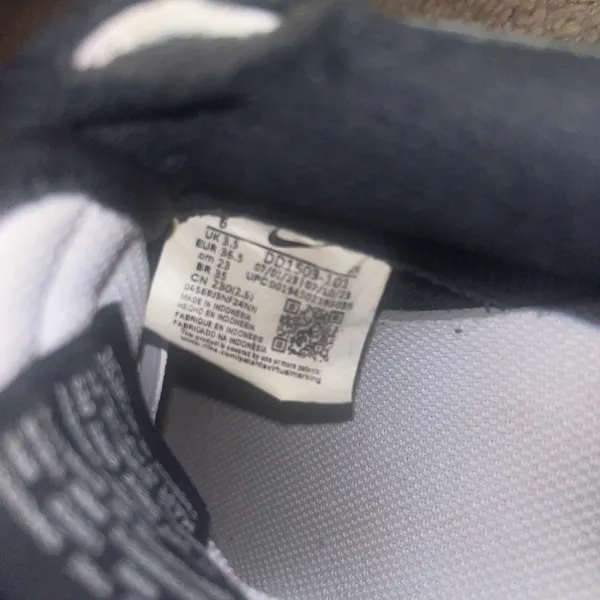 Panda Nike Dunk Low Black White - Image 4