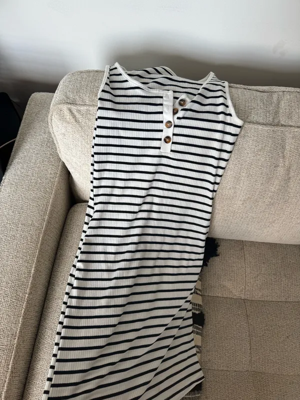 Casual Beachy Dress - Image 3