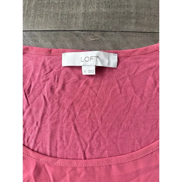 Loft Women's Pink Short Sleeve Blouse Size XL‎ - Image 2