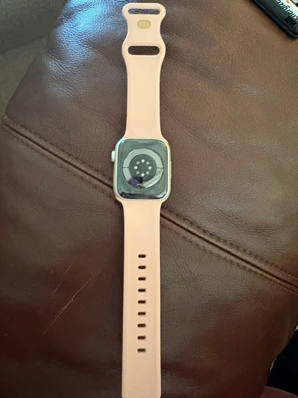 Apple Watch Series 8 45mm - Image 3
