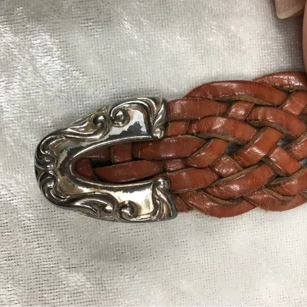 Fossil Vintage Genuine Leather braided Belt Silver Medallion Concho Western med. - Image 5
