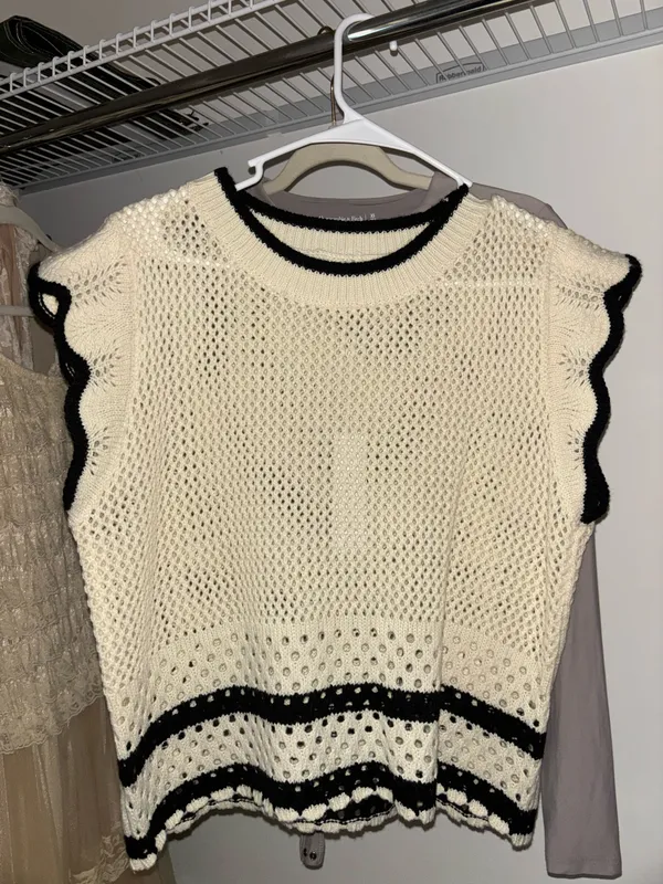 Boutique Crochet Top - Image 3
