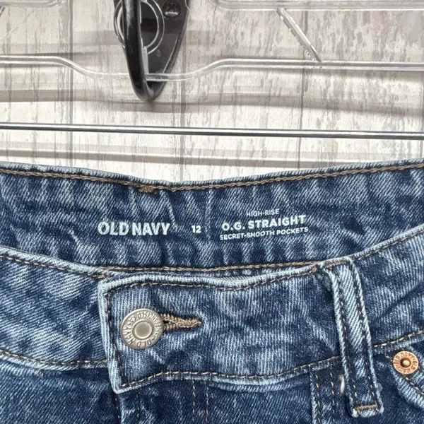 Old Navy Womens Size 12 Straight High Rise Medium Wash Blue Denim 5-Pocket - Image 2