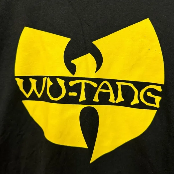 Wutang Clan Rap logo T-shirt size XL - Image 2