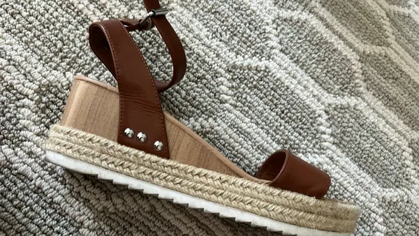 Steve Madden Sandals - Image 6