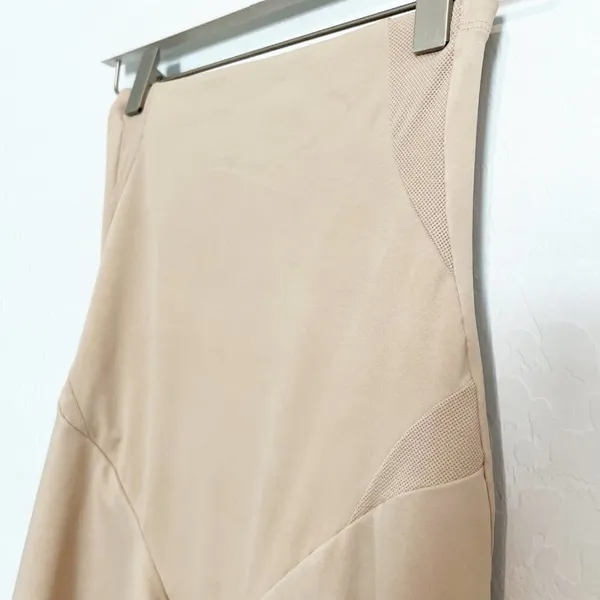 TC Intimates Cool On You Firm Control Shaping Thigh Slimmer Shapewear 4419 Large - Image 4