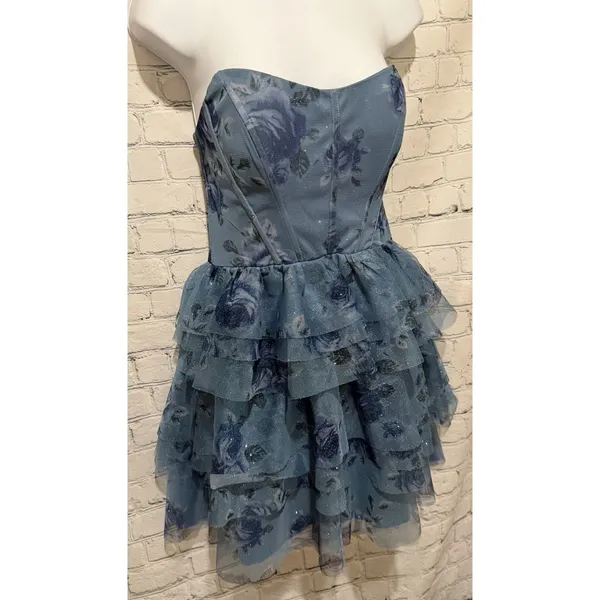 SENI & CADE Women's Fit & Flare blue Floral Corset Dress Size Medium - Image 5
