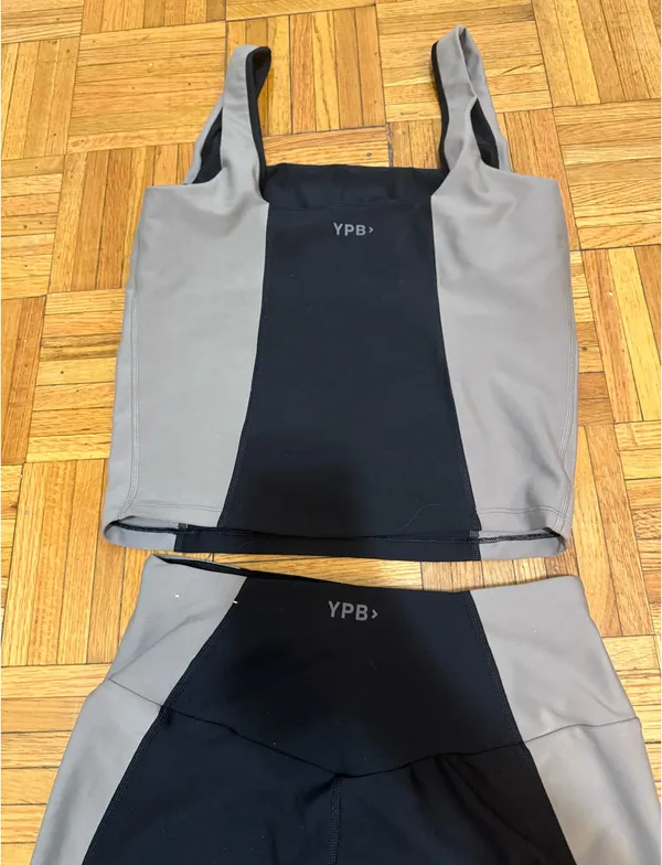 Abercrombie YPB Matching Set - Image 5