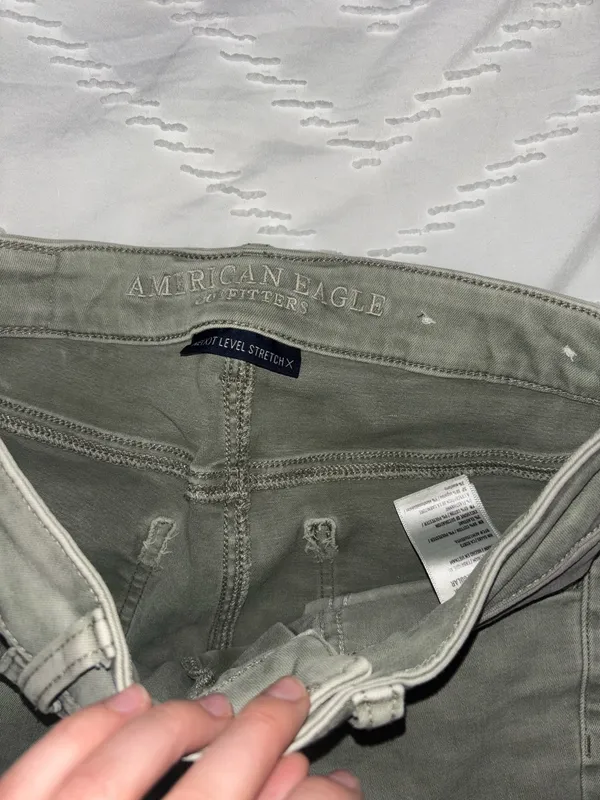 American Eagle Jeans - Image 5