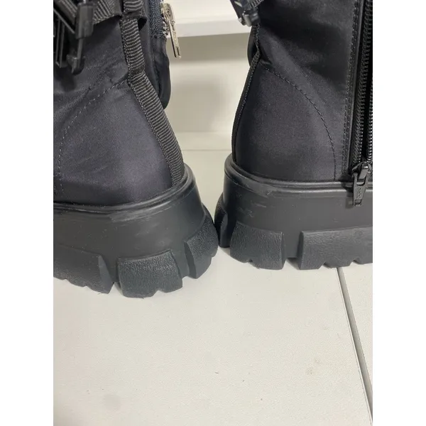 Steve Madden Thora-P Black Nylon Lace-Up Combat Ankle Lug Boots Women's 8 - Image 9