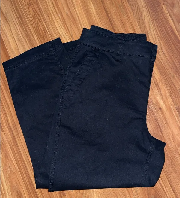 Old Navy OG Chino High-Waisted Black Pants - Image 3