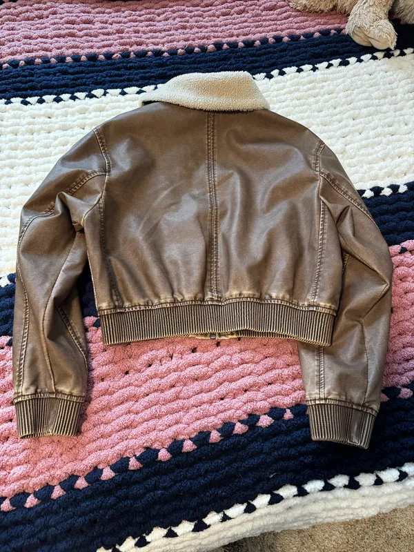 Anwnd Women’s Bomber Jacket - Image 4