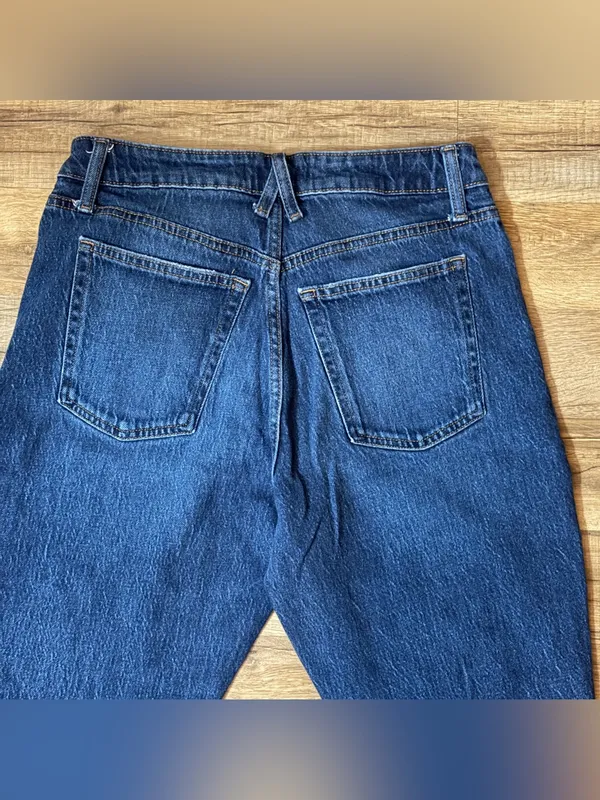 Maurices 90s Flare High Rise Curvy Jeans 10 Short - Image 6