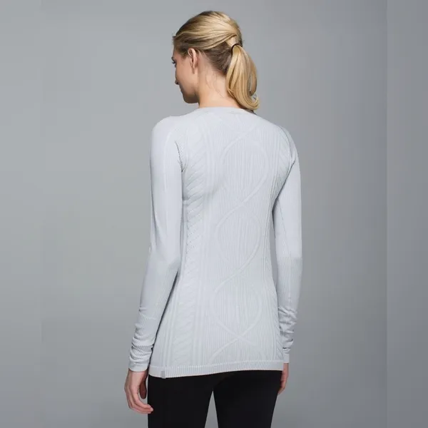 Lululemon Rest Less Pullover Heathered Silver Spoon Knit Size 2 - Image 2