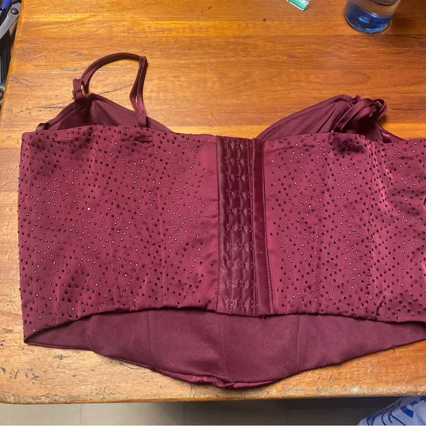 Windsor Deep Red Studded Bandeau - Image 3